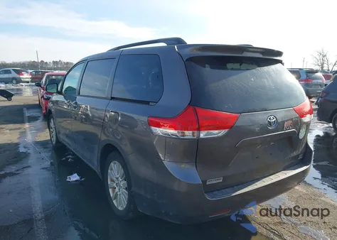 2014 Toyota Sienna Le 7 Passenger из США, поврежденный, VIN 5TDJK3DC9ES077541